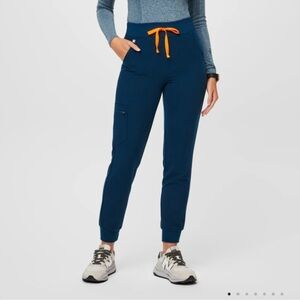 NWOT FIGS Zamora Joggers